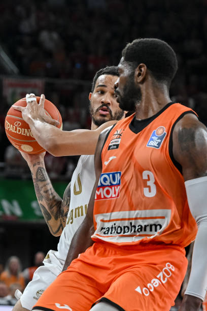 斯个人而言 斯个人而言